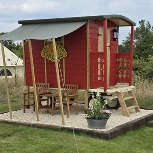 Holiday home Restored Circus Wagon, Saltburn-by-the-Sea